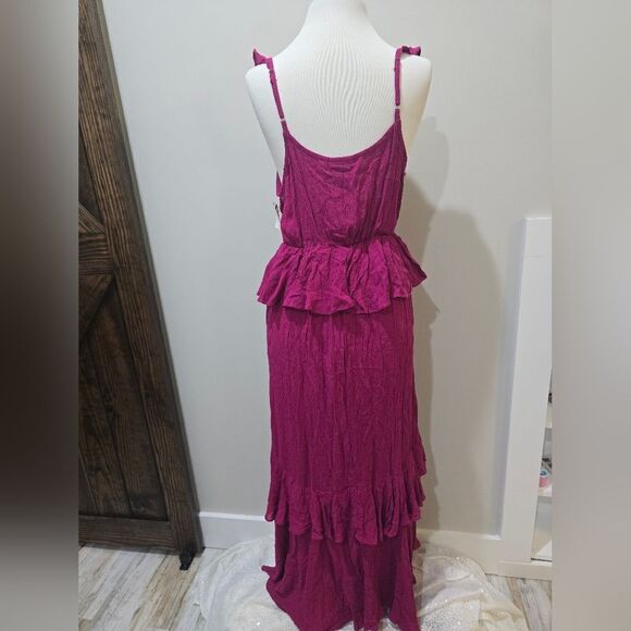 BOBEAU Ruffle Tier Woven Maxi Dress Raspberry Nwot Size XS - Picture 3 of 4